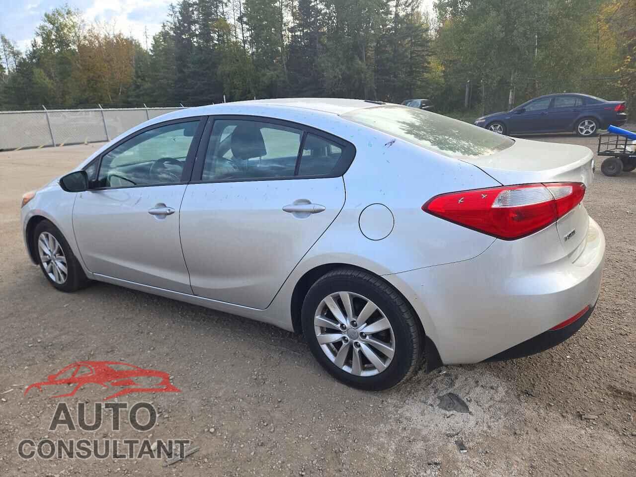 KIA FORTE 2015 - KNAFX4A67F5268066