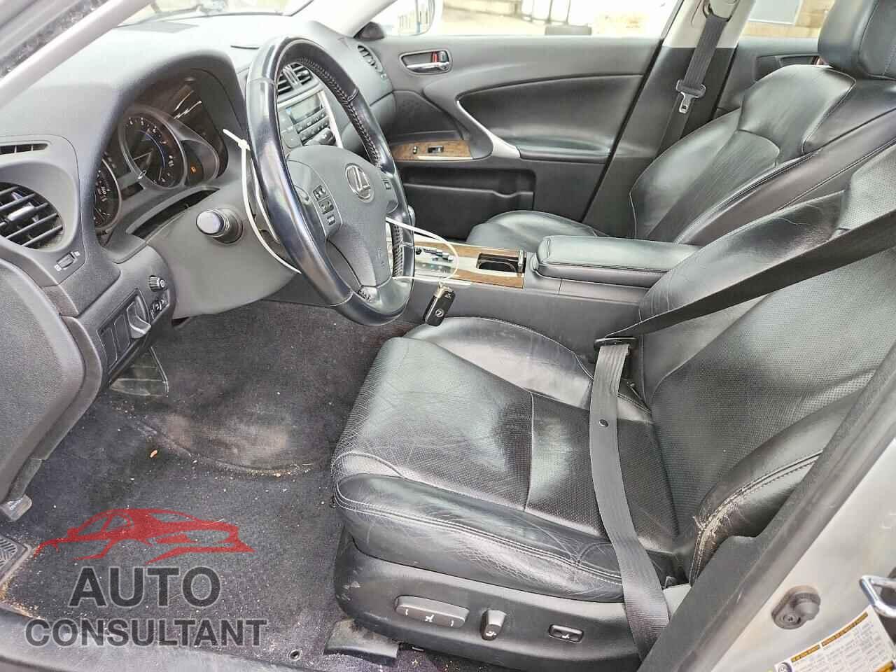 LEXUS IS 2009 - JTHCK262292029088