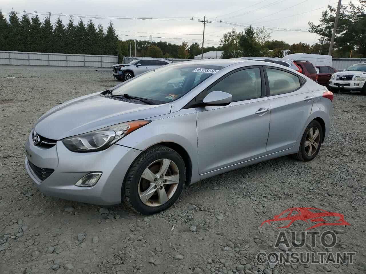 HYUNDAI ELANTRA 2012 - 5NPDH4AE4CH092023