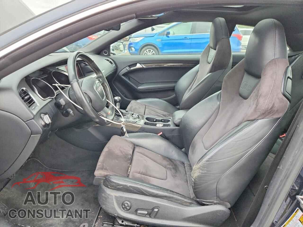 AUDI S5/RS5 2012 - WAUGVAFR3CA044193