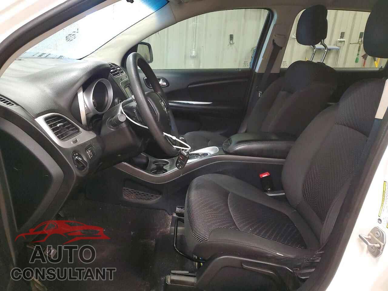 DODGE JOURNEY 2015 - 3C4PDCAB7FT719603
