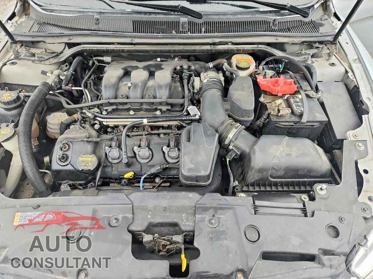 FORD TAURUS 2013 - 1FAHP2E89DG181840
