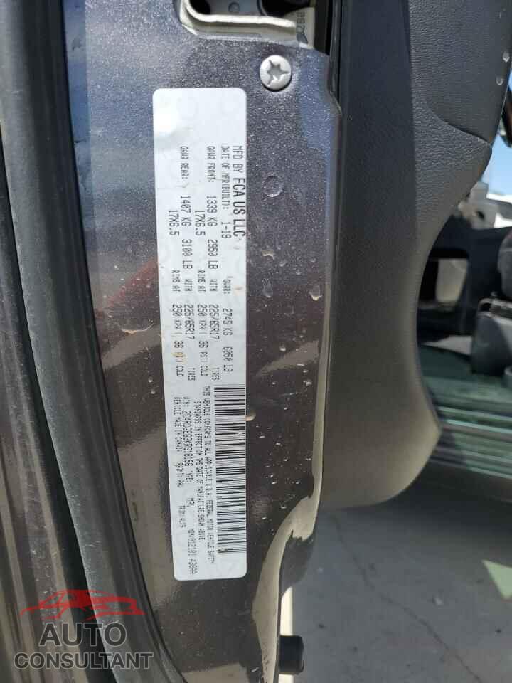 DODGE CARAVAN 2019 - 2C4RDGEG3KR618156