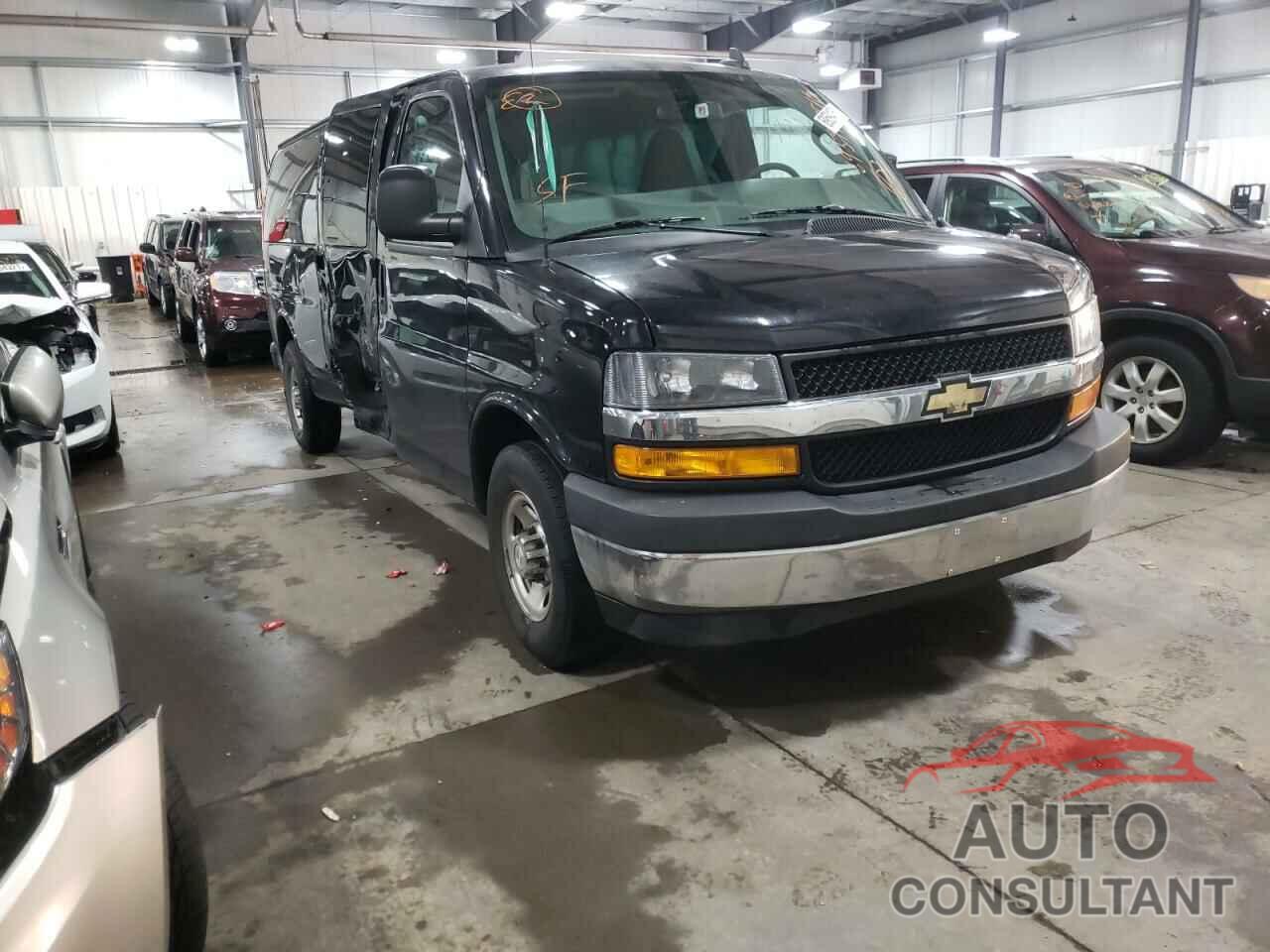 CHEVROLET EXPRESS 2018 - 1GAZGPFG7J1283520