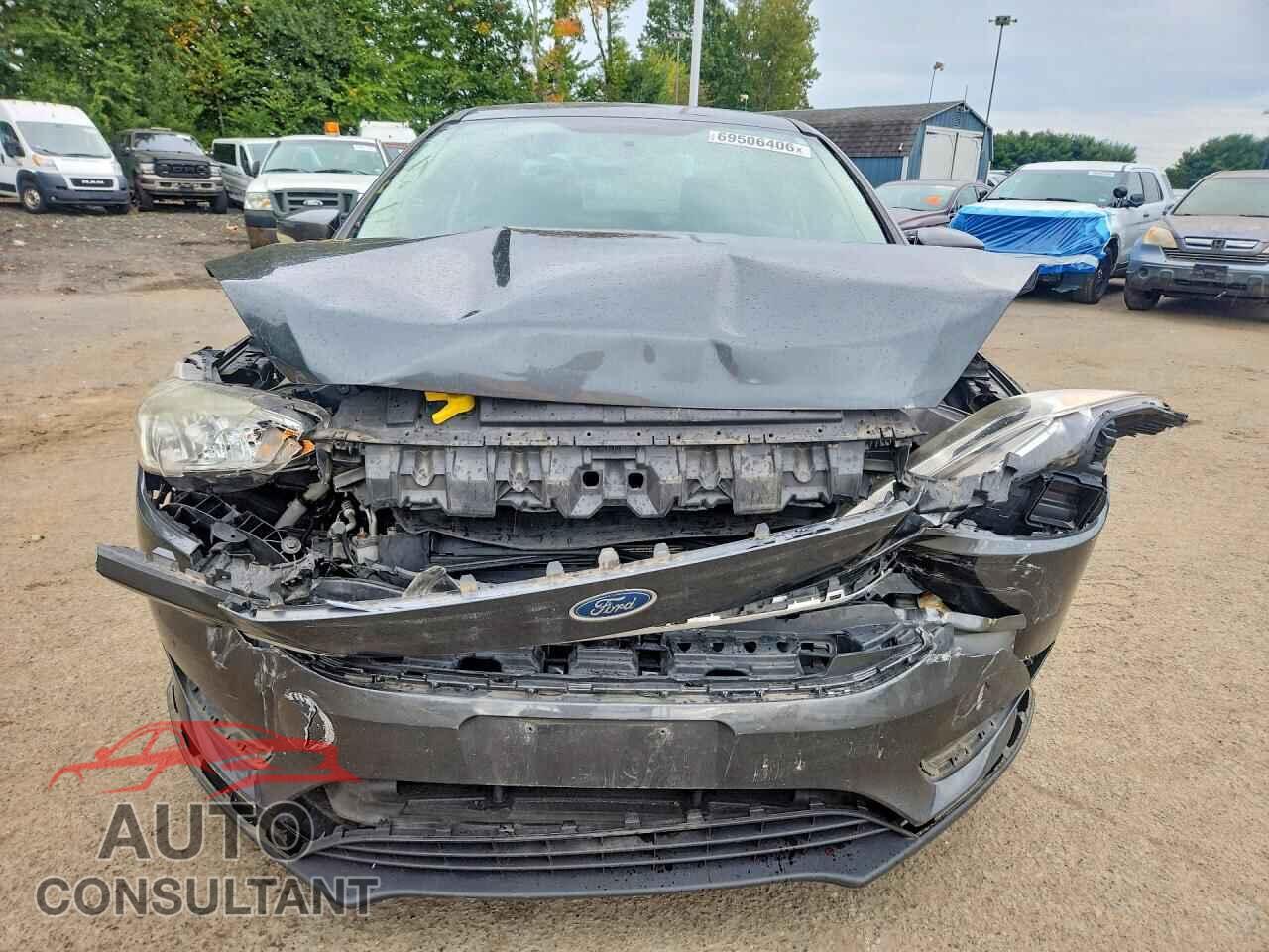 FORD FOCUS 2015 - 1FADP3F20FL292687