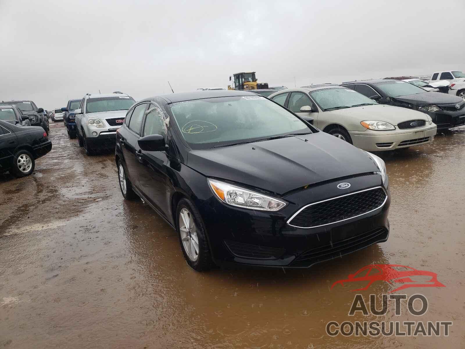 FORD FOCUS 2018 - 1FADP3K2XJL206378