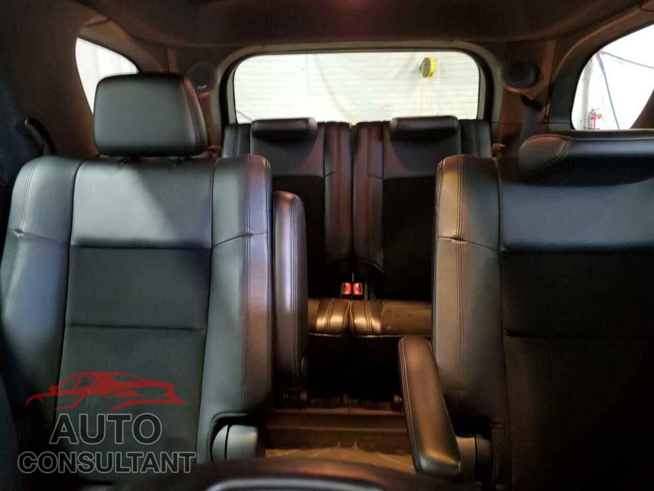 DODGE DURANGO 2018 - 1C4RDJDG7JC272084
