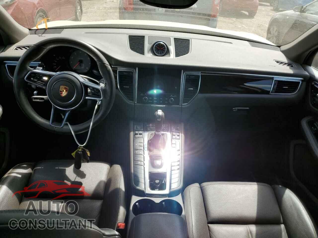 PORSCHE MACAN 2017 - WP1AB2A52HLB19004