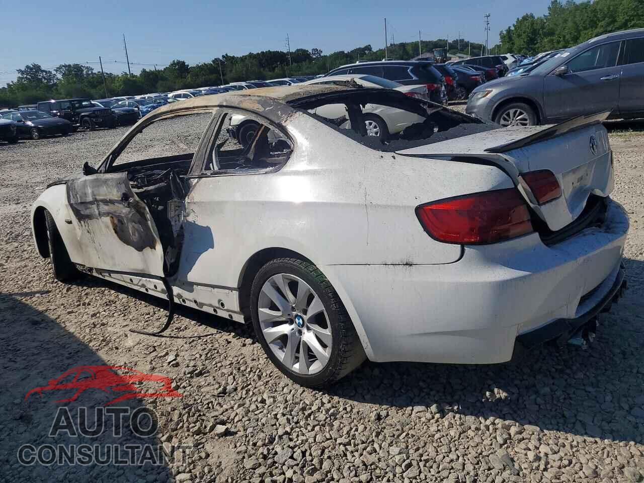 BMW 3 SERIES 2013 - WBAKE3C58DE771069