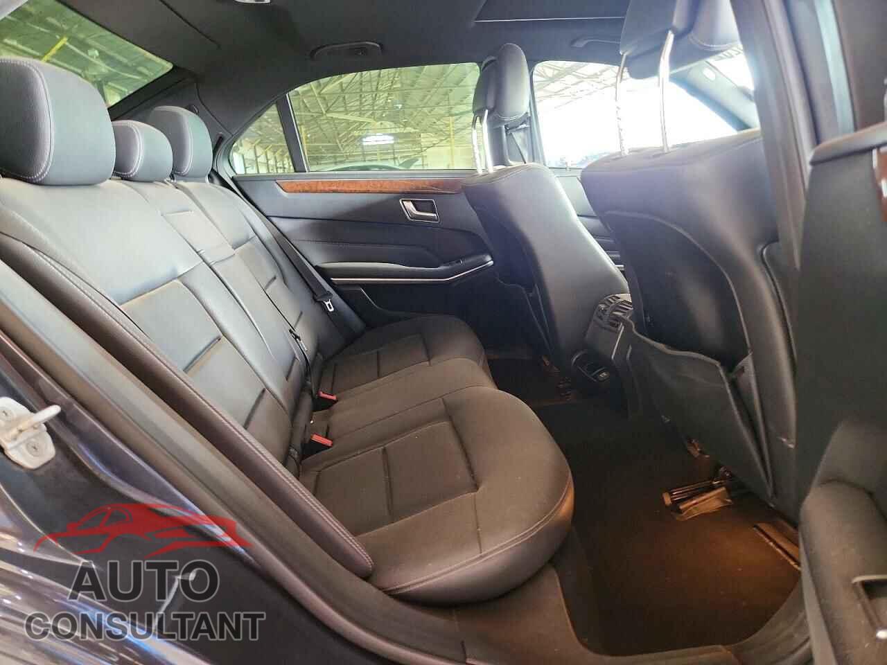 MERCEDES-BENZ E-CLASS 2015 - WDDHF5KB1FB152532