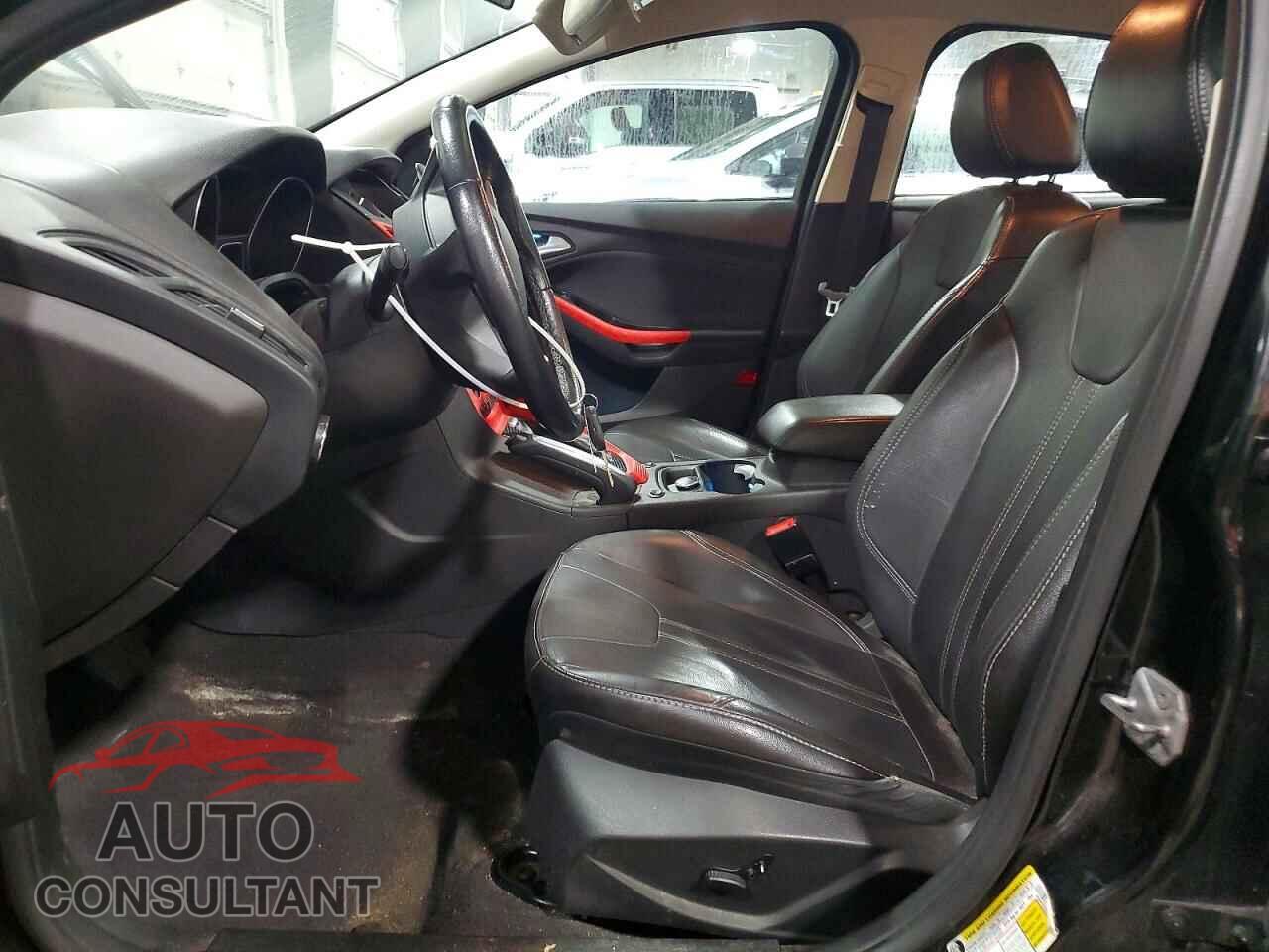 FORD FOCUS 2014 - 1FADP3F20EL129455