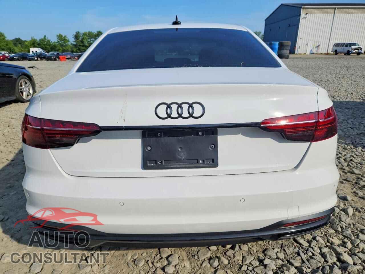 AUDI A4 2024 - WAUDAAF45RN000281