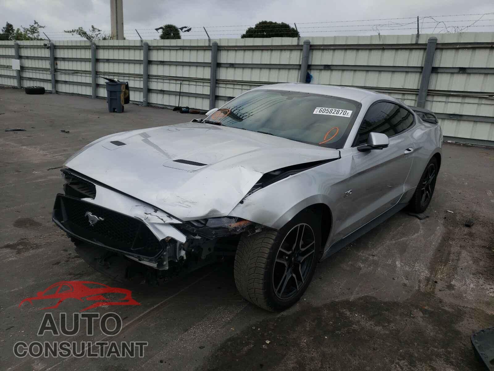 FORD MUSTANG 2019 - 1FA6P8CF1K5151655
