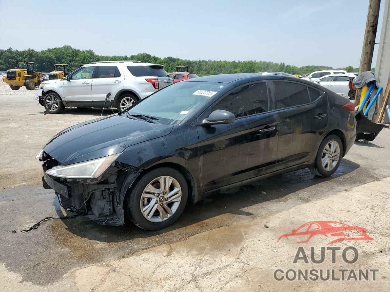 HYUNDAI ELANTRA 2019 - KMHD84LF3KU794730