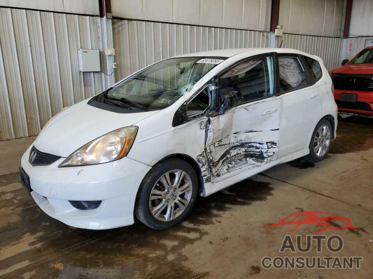 HONDA FIT 2011 - JHMGE8H58BC006496