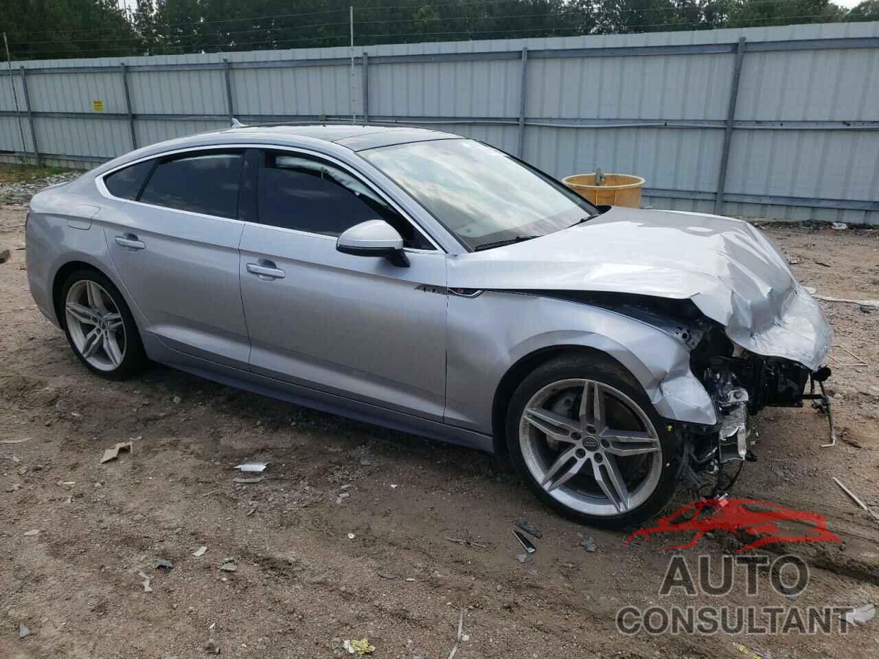 AUDI A5 2019 - WAUENCF54KA010438