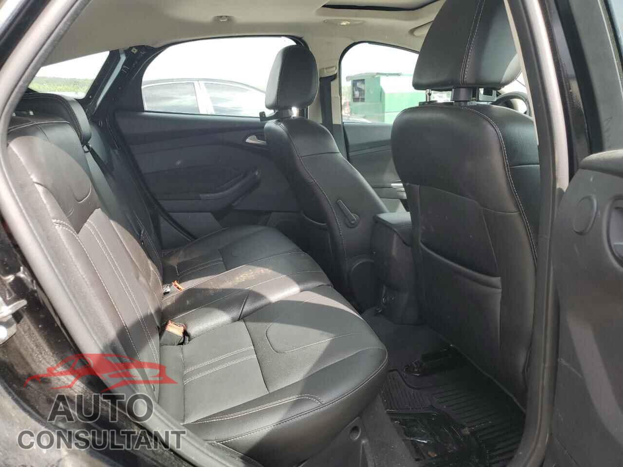 FORD FOCUS 2014 - 1FADP3N20EL359014