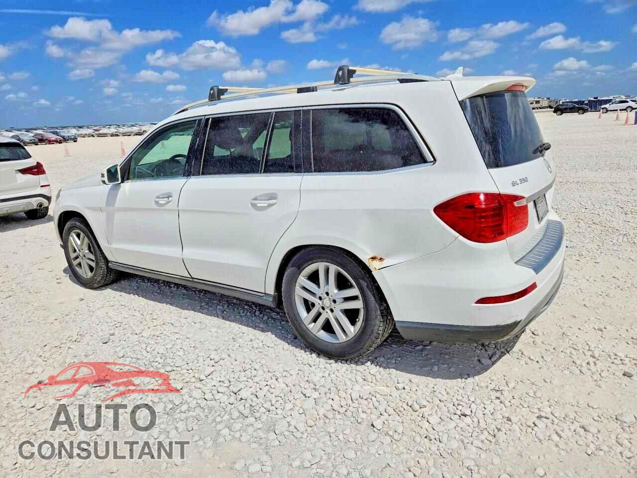 MERCEDES-BENZ GL-CLASS 2015 - 4JGDF2EE6FA531332