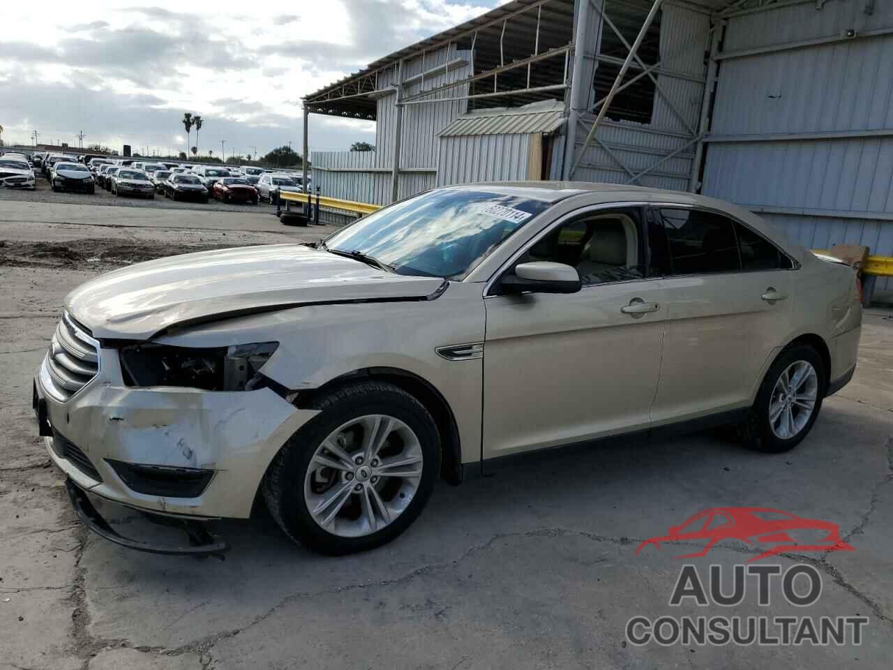 FORD TAURUS 2017 - 1FAHP2E85HG133273