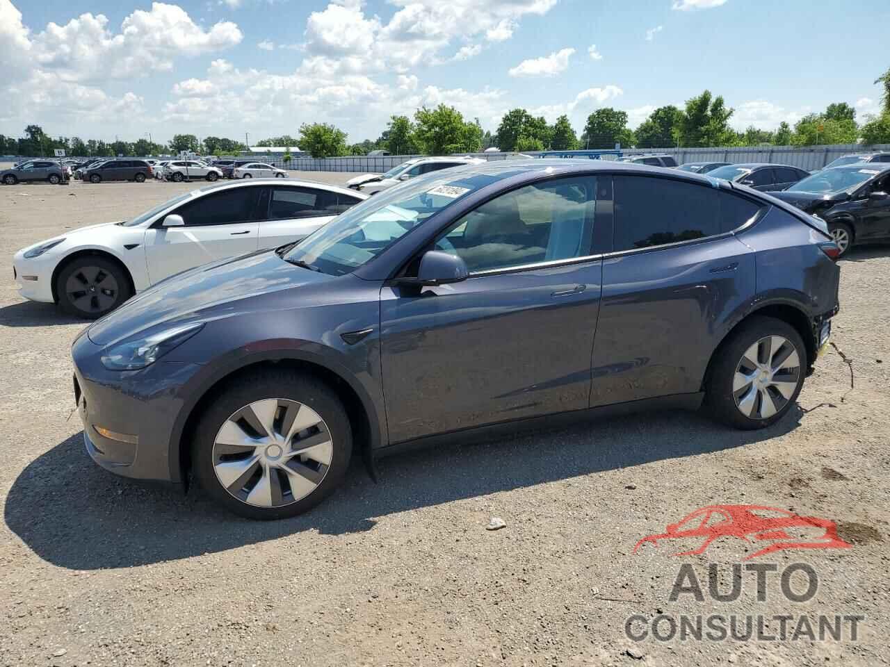 TESLA MODEL Y 2023 - LRWYGDFD1PC057653