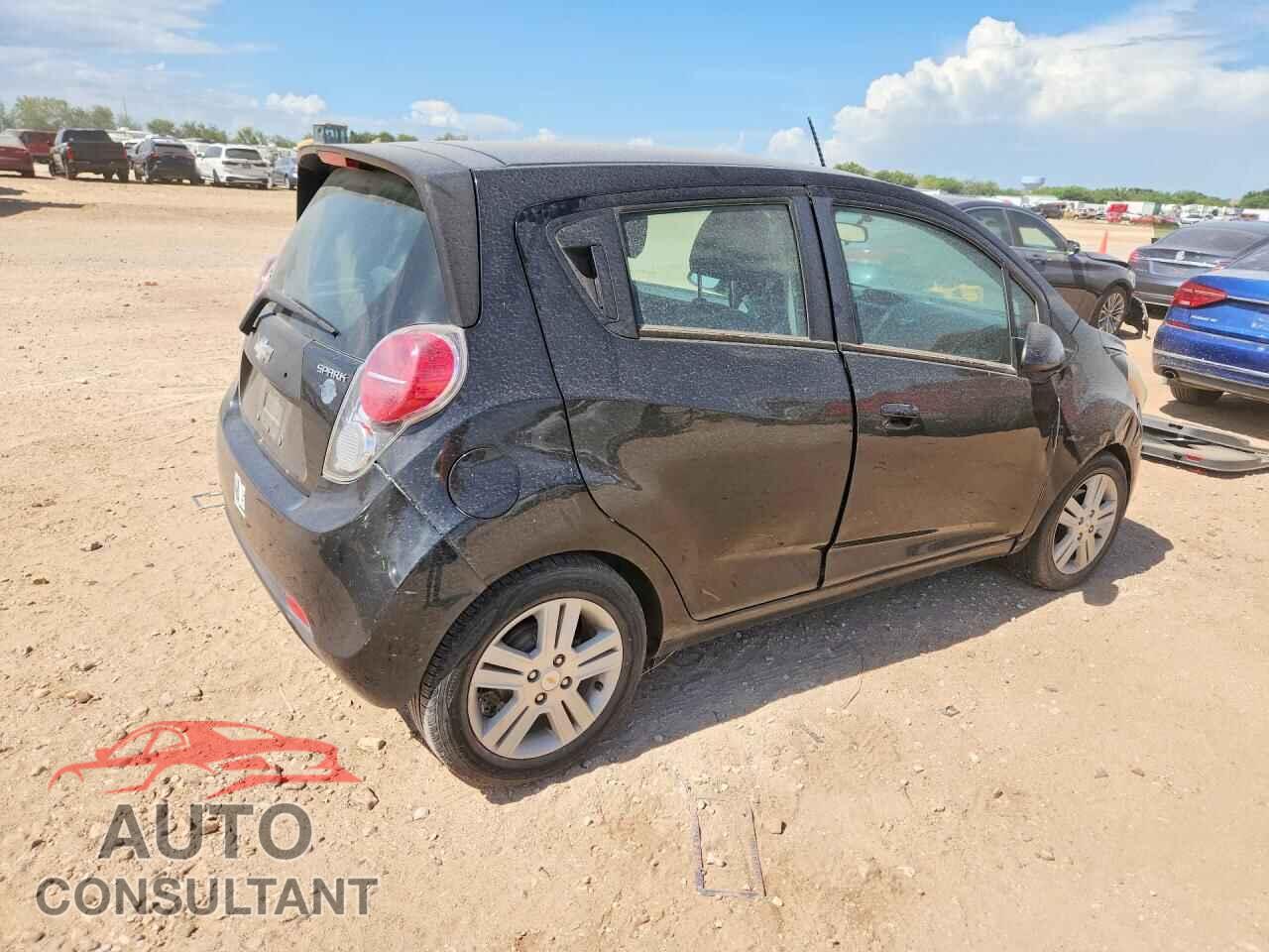 CHEVROLET SPARK 2015 - KL8CB6S99FC730785