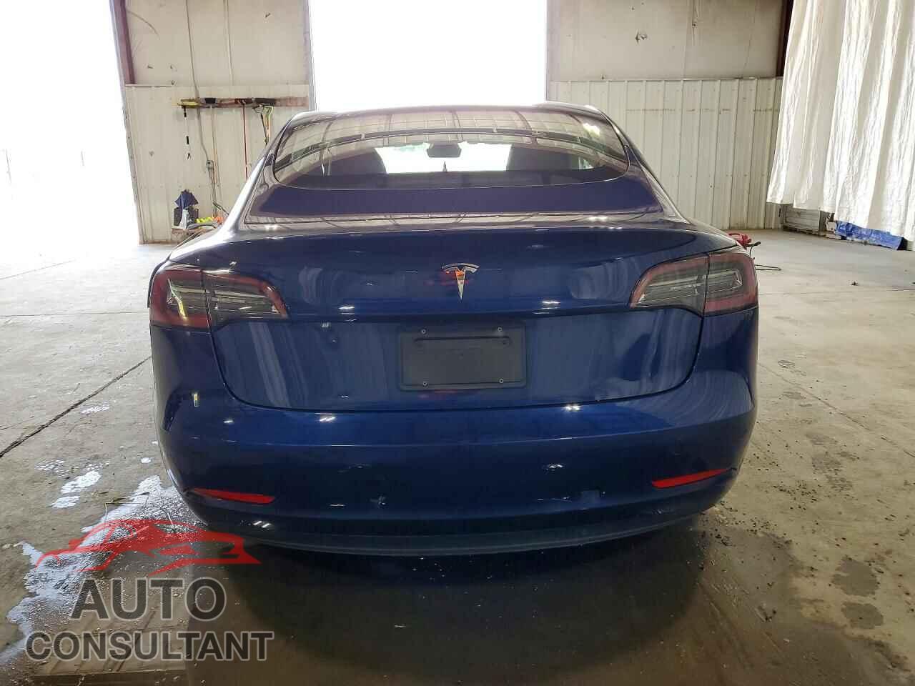 TESLA MODEL 3 2022 - 5YJ3E1EAXNF370709