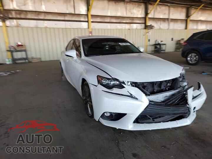 LEXUS IS 2016 - JTHBA1D25G5017234