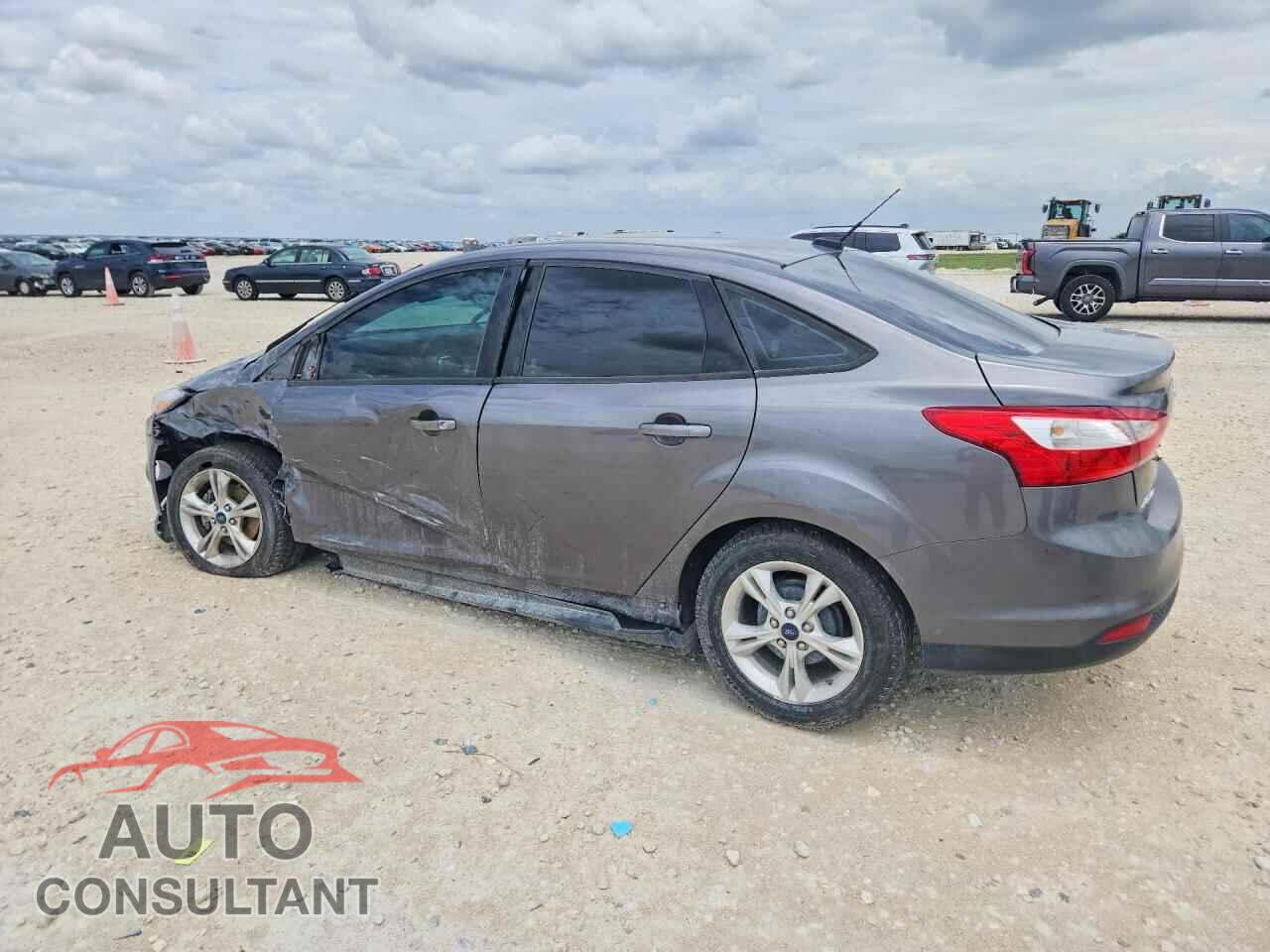 FORD FOCUS 2013 - 1FADP3F21DL374246