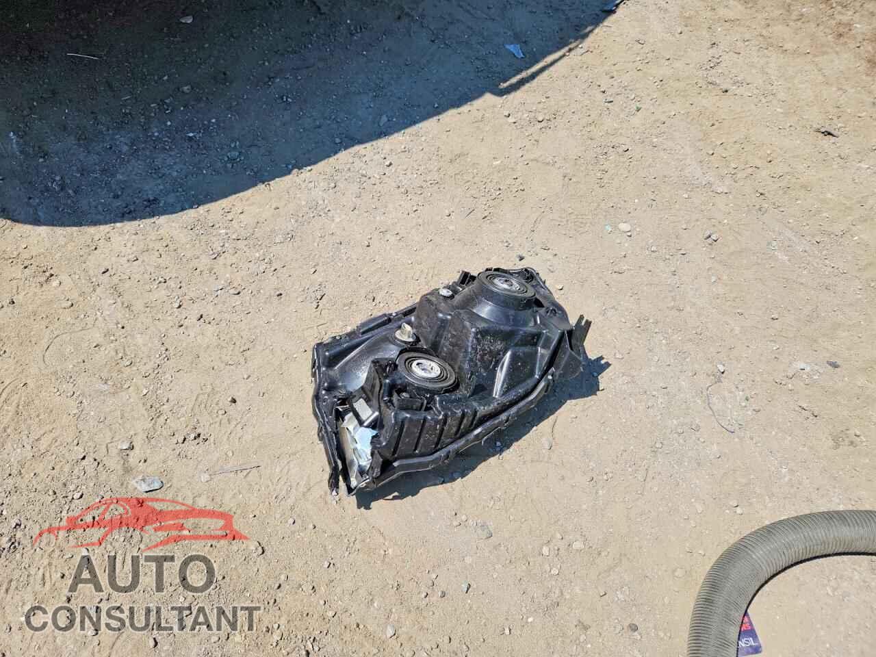 HONDA PILOT 2013 - 5FNYF4H78DB041588
