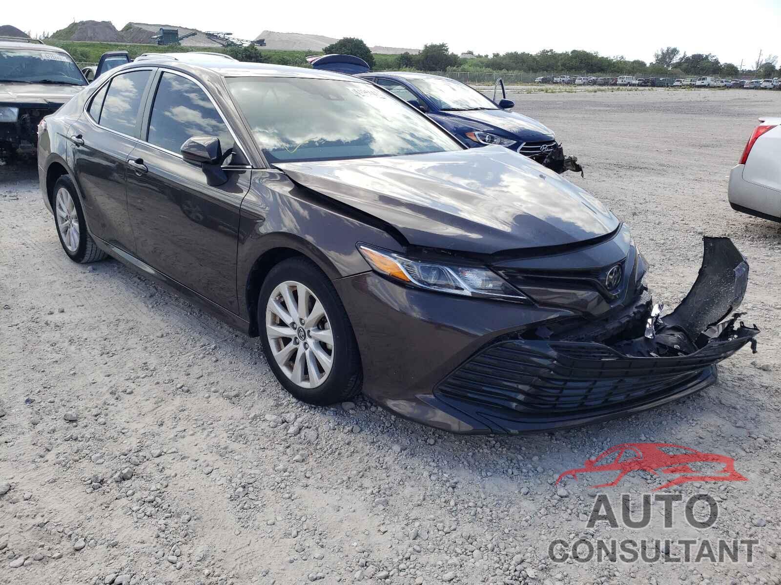 TOYOTA CAMRY 2019 - 4T1B11HK4KU194329