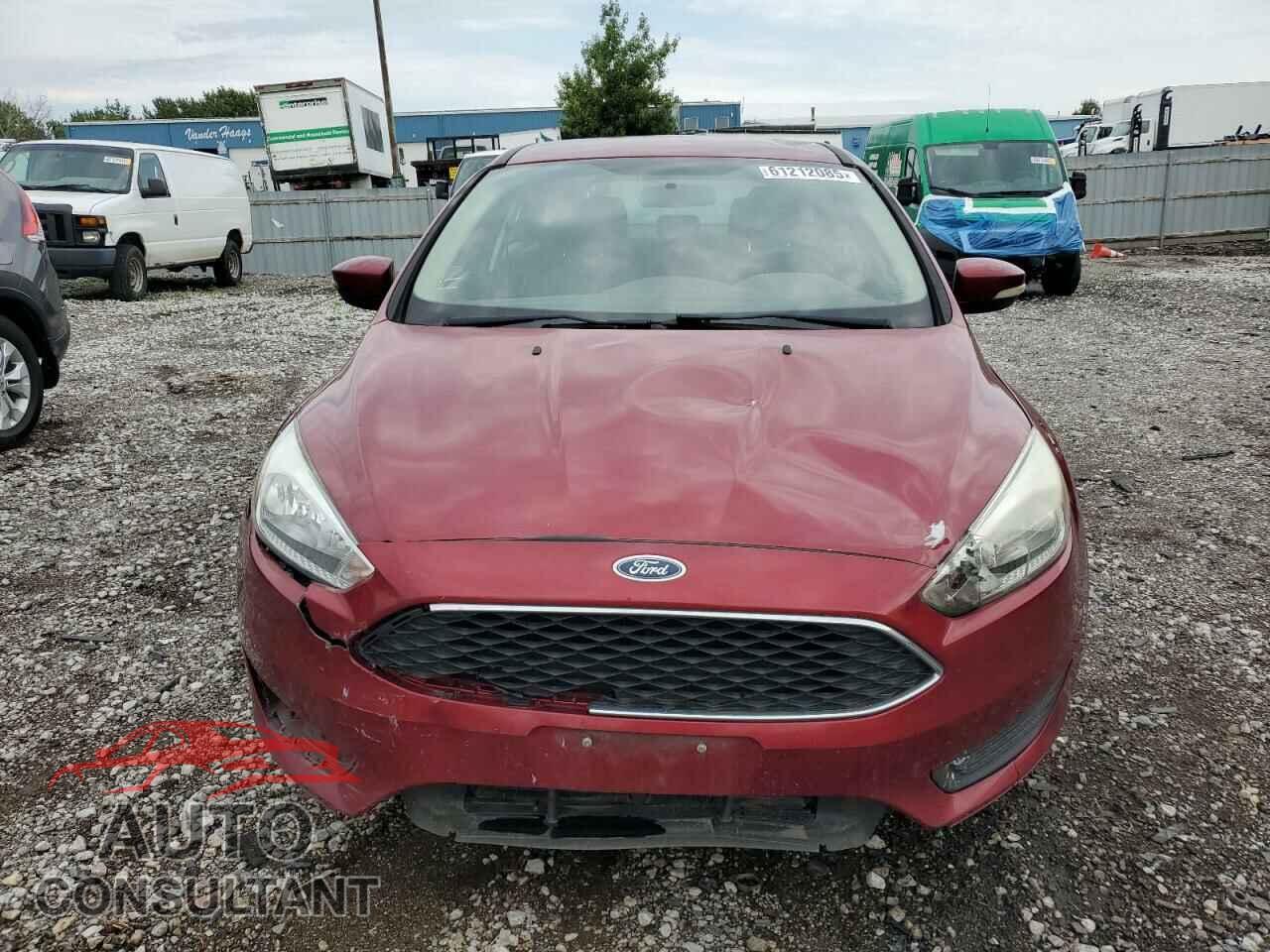 FORD FOCUS 2015 - 1FADP3K22FL211517