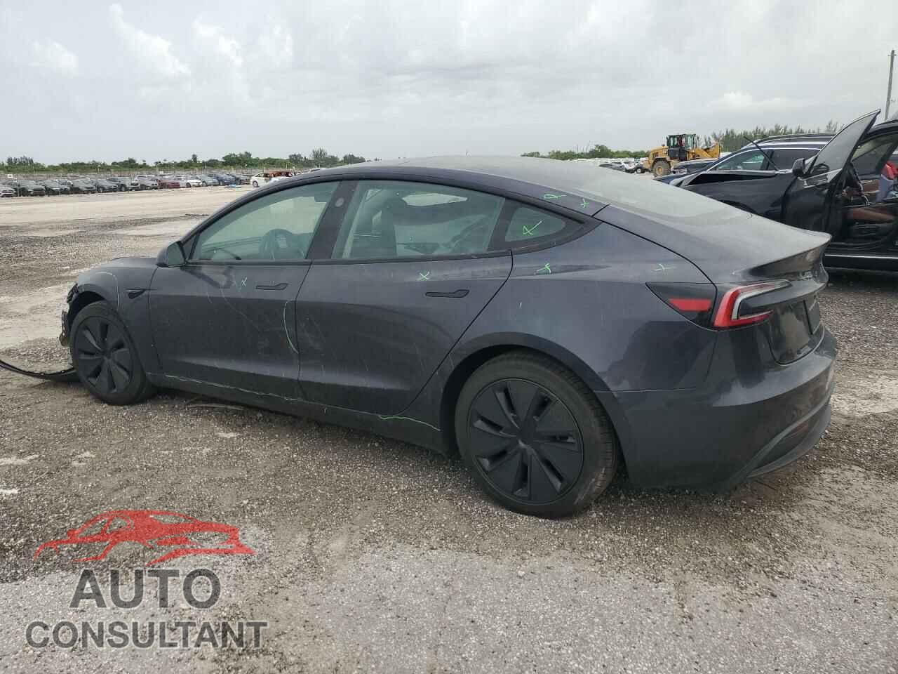TESLA MODEL 3 2024 - 5YJ3E1EA2RF765473