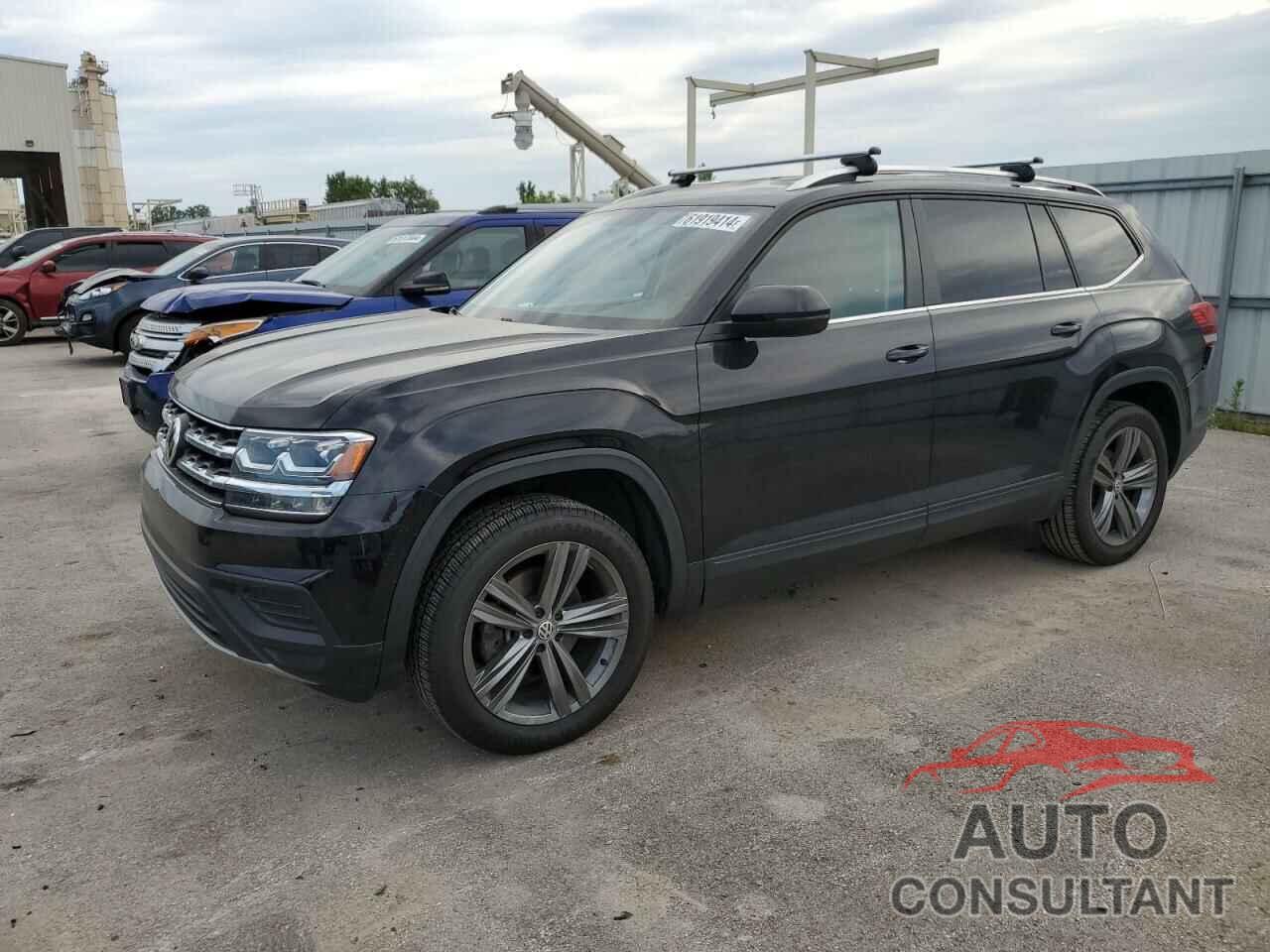 VOLKSWAGEN ATLAS 2018 - 1V2AR2CA3JC552651