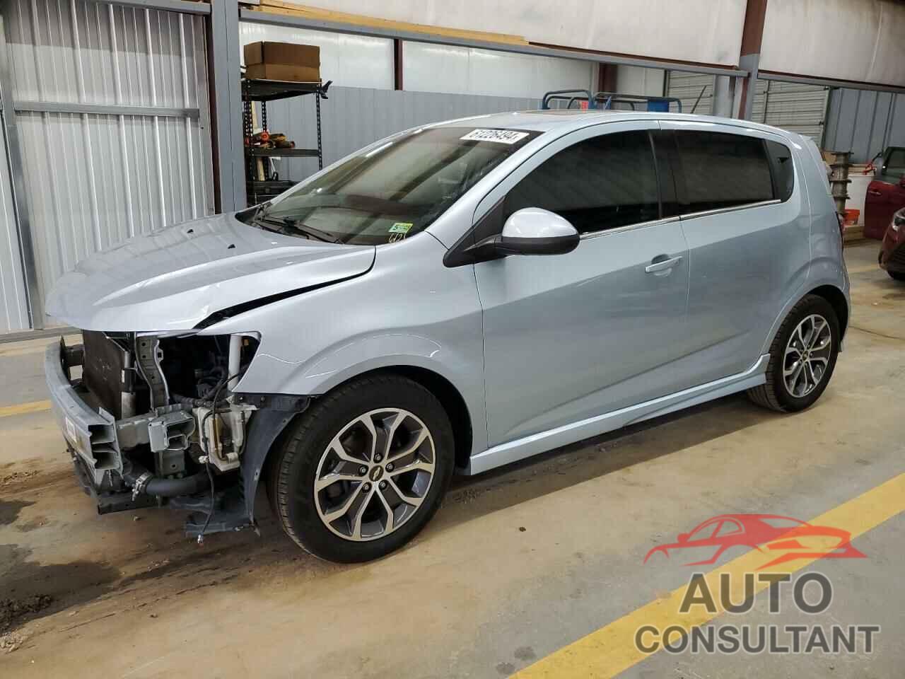 CHEVROLET SONIC 2017 - 1G1JC6SB6H4142542