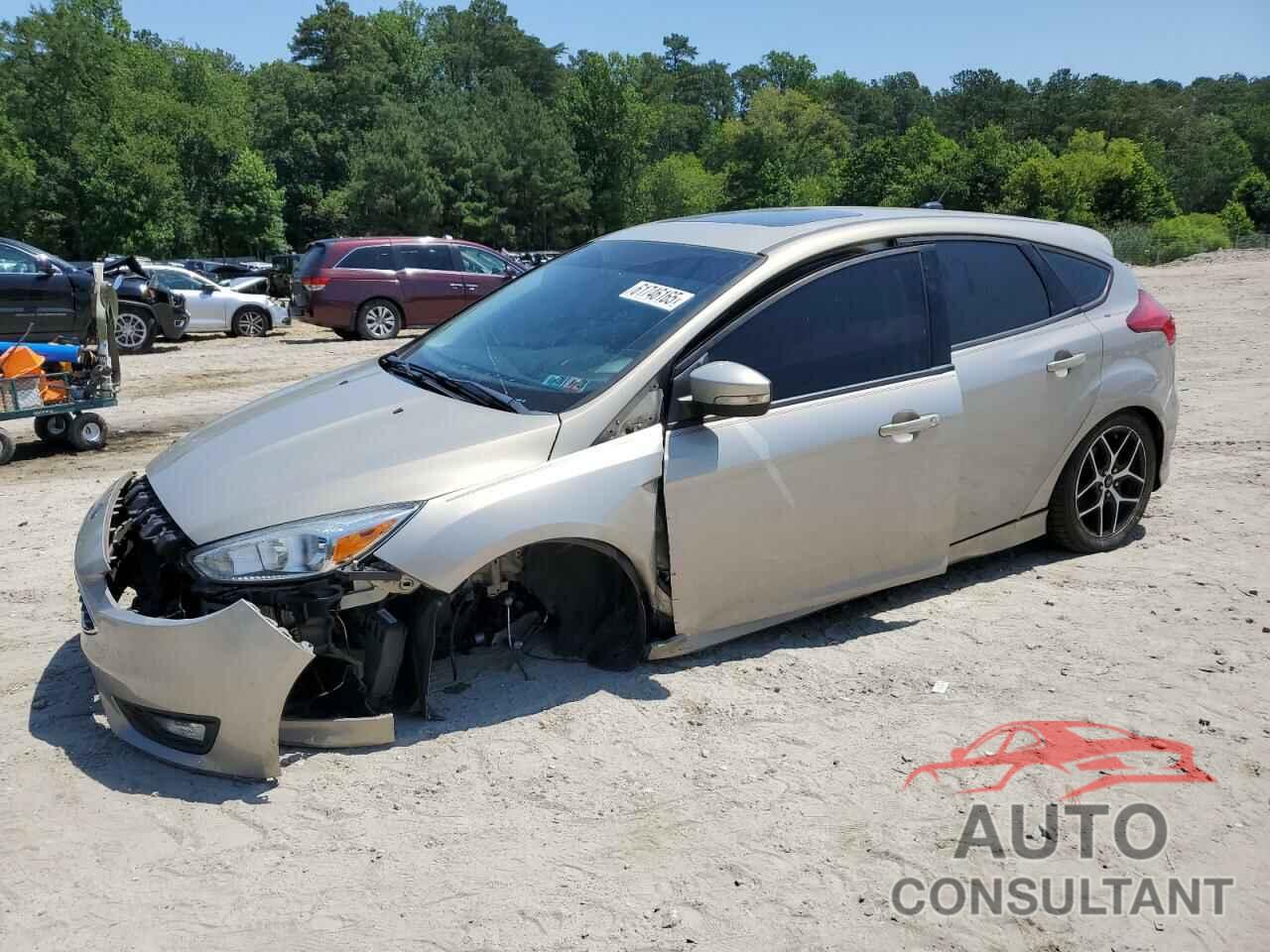 FORD FOCUS 2015 - 1FADP3K25FL345812