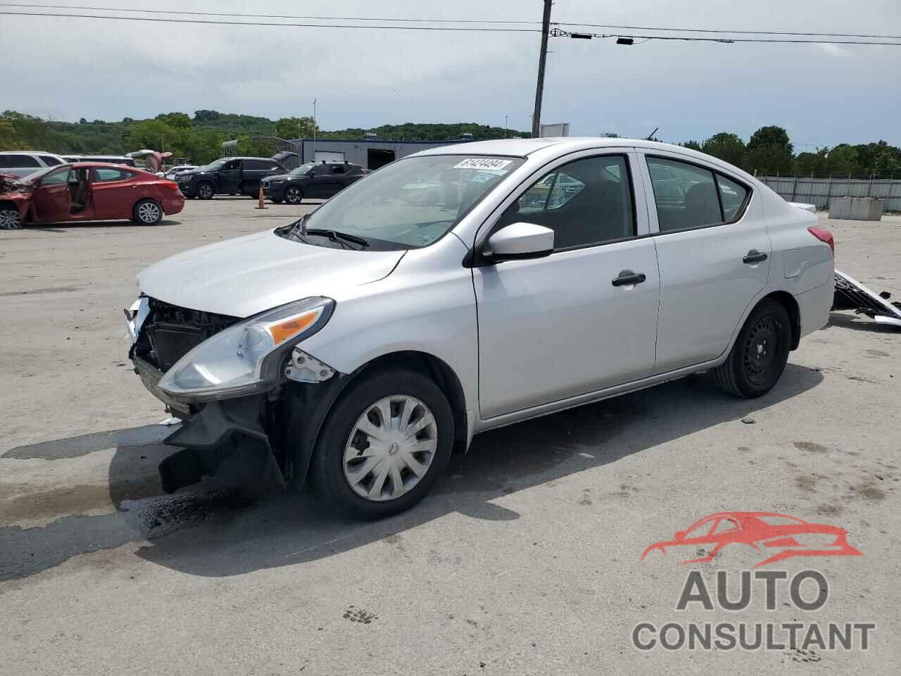 NISSAN VERSA 2018 - 3N1CN7AP2JL826374