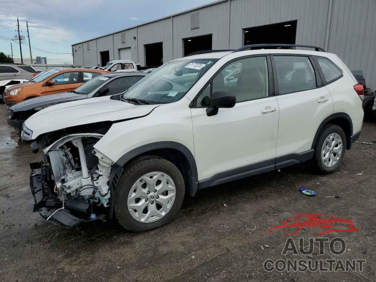 SUBARU FORESTER 2019 - JF2SKACC0KH460103