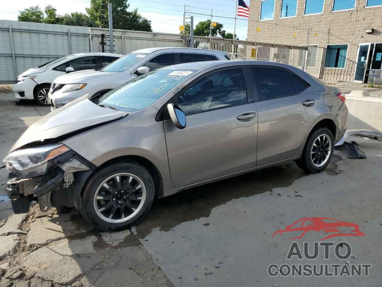 TOYOTA COROLLA 2015 - 2T1BURHE9FC229535