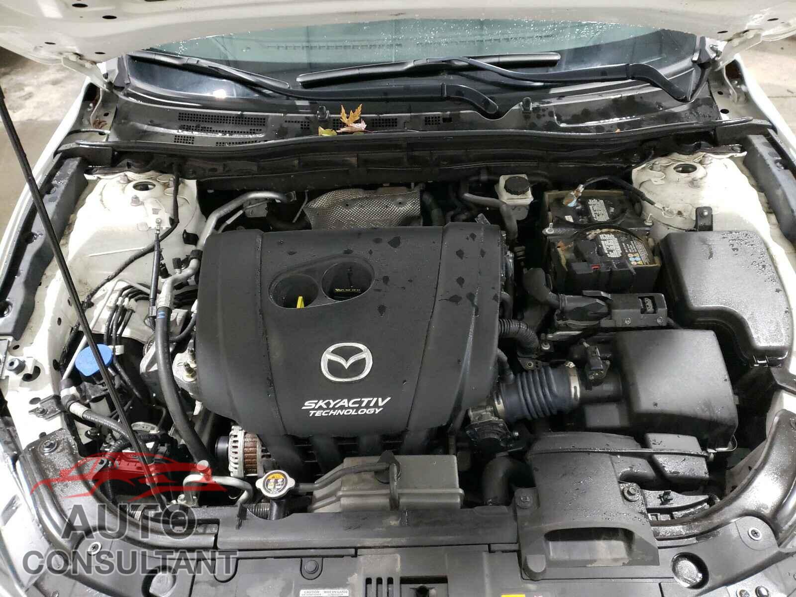 MAZDA 3 2017 - 3MZBN1V73HM140667