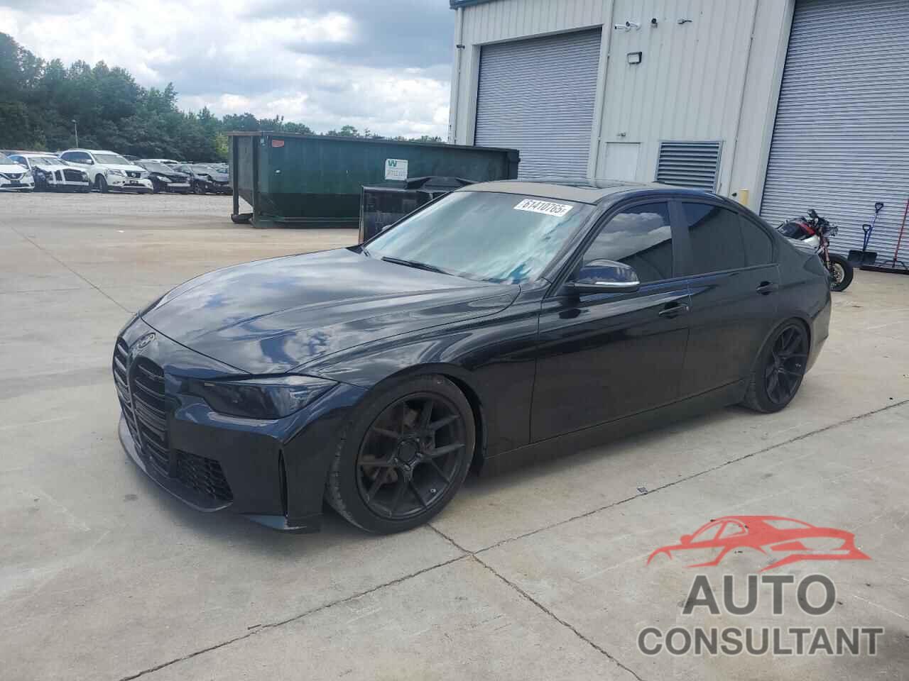 BMW 3 SERIES 2013 - WBA3A5G56DNP24404