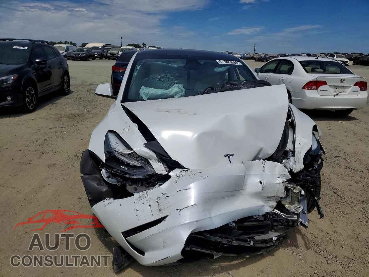 TESLA MODEL 3 2023 - 5YJ3E1EAXPF585476