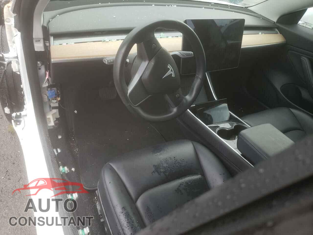 TESLA MODEL 3 2019 - 5YJ3E1EB3KF433511