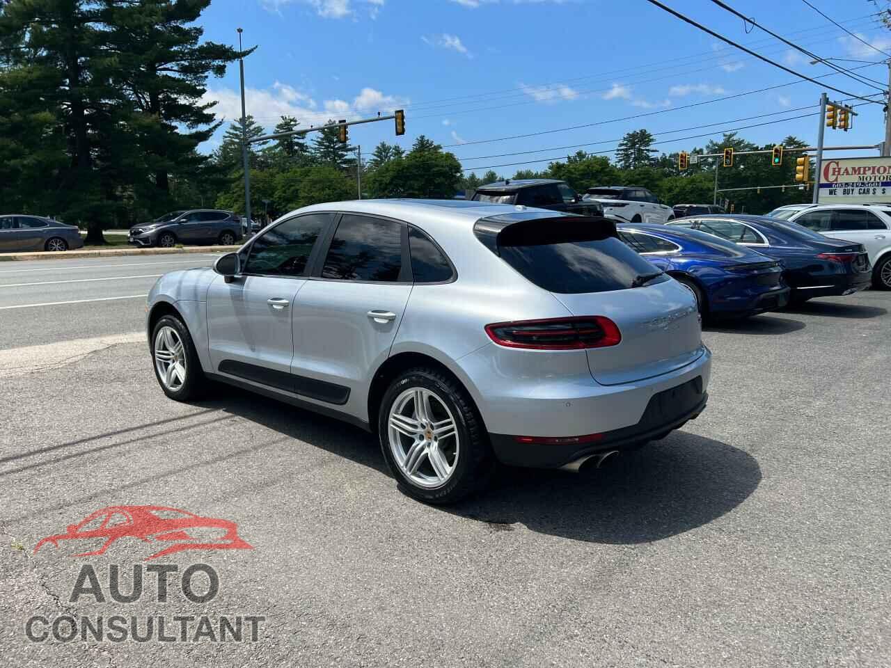 PORSCHE MACAN 2015 - WP1AB2A51FLB53576