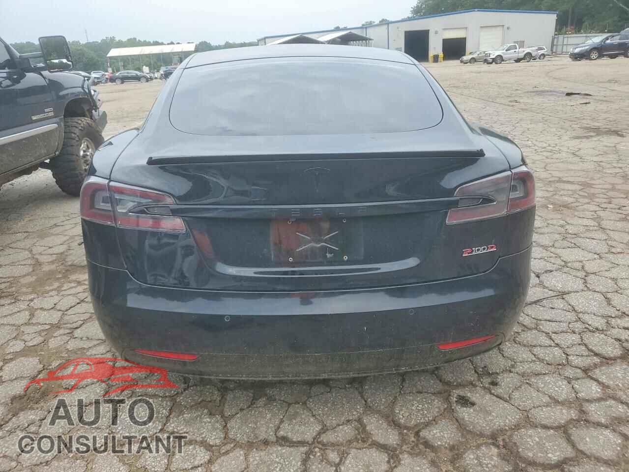 TESLA MODEL S 2017 - 5YJSA1E2XHF189680