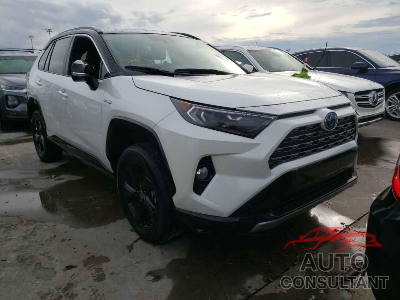 TOYOTA RAV4 2021 - 2T3E6RFV6MW023084