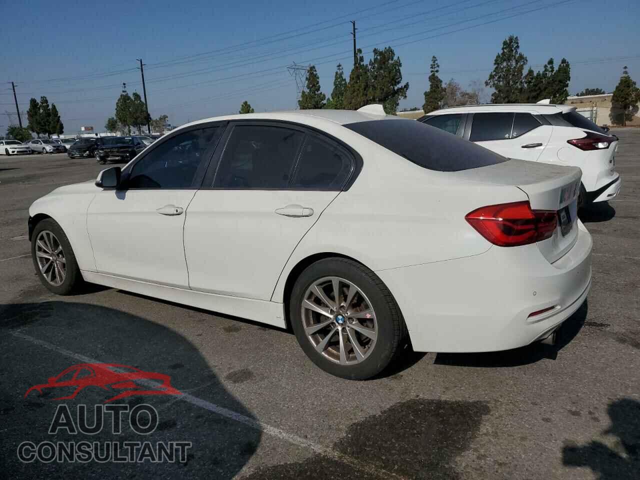 BMW 3 SERIES 2016 - WBA8E1G59GNU10298