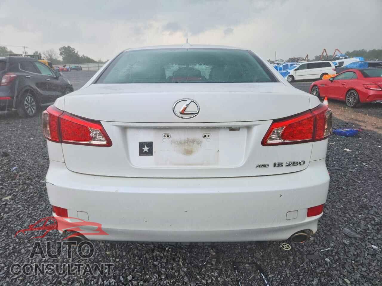 LEXUS IS 2011 - JTHCF5C25B5046997
