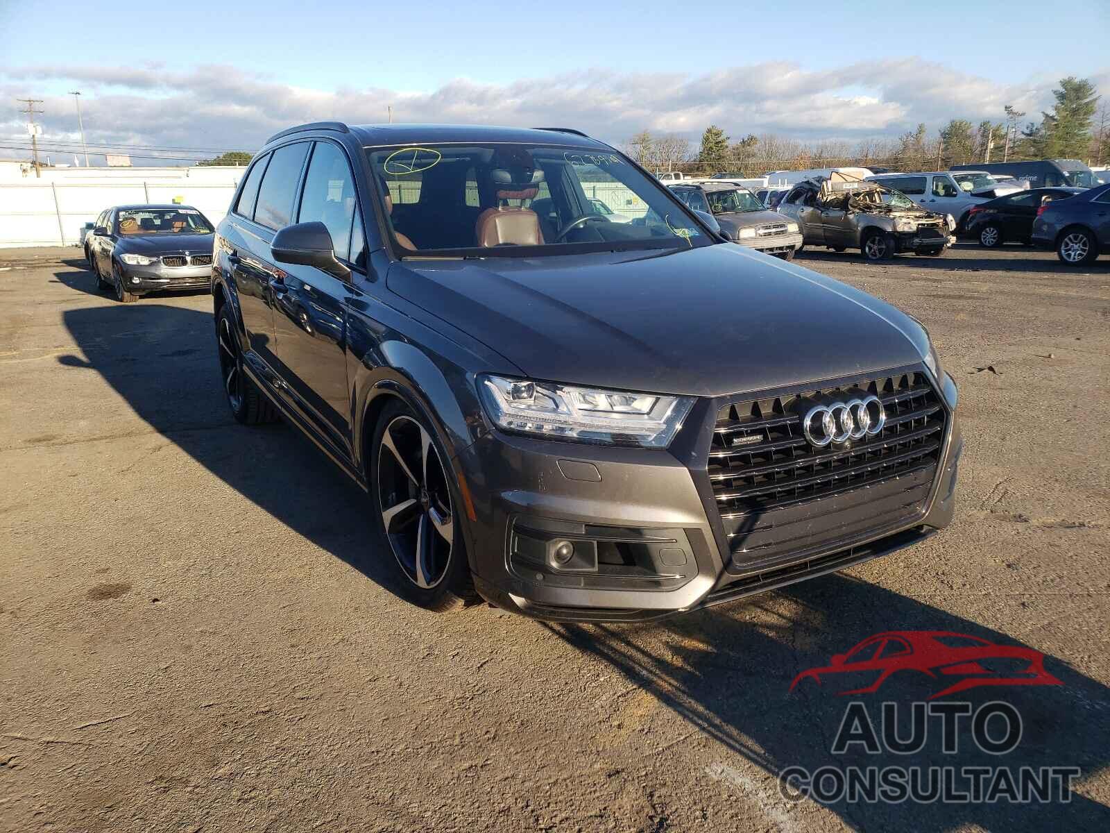 AUDI Q7 2019 - WA1VAAF7XKD023658