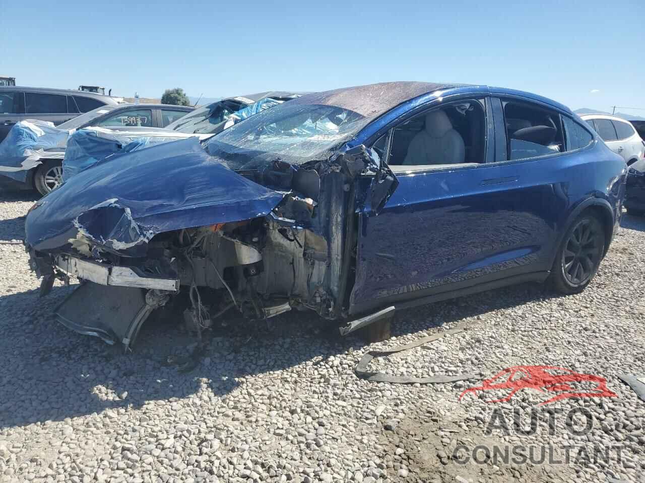 TESLA MODEL X 2023 - 7SAXCBE58PF402840