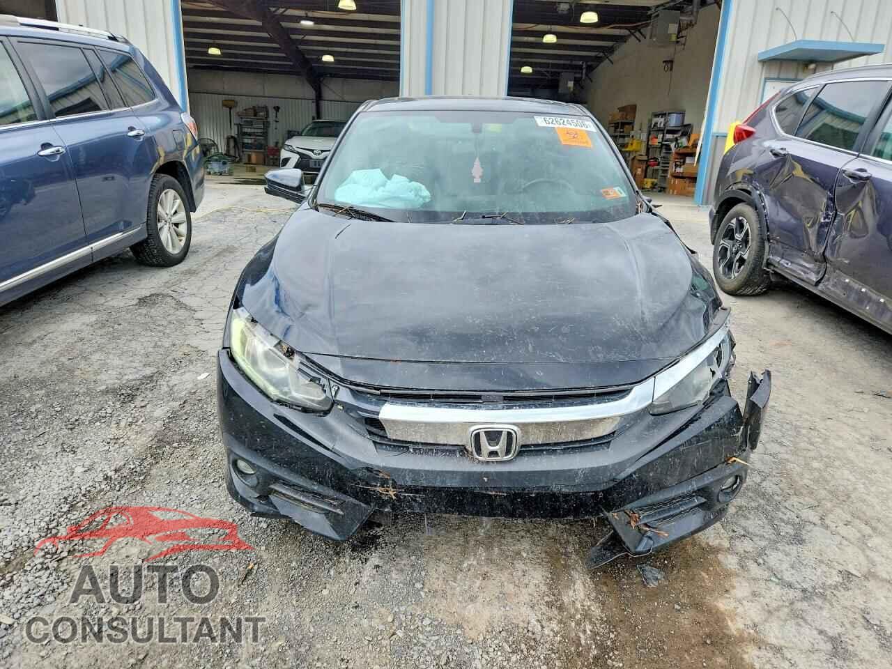 HONDA CIVIC 2018 - 2HGFC3B7XJH353101